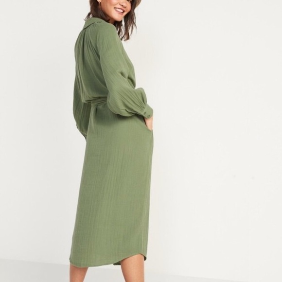 NWT! Sage Green Long-Sleeve Waist-Defined Midi Dress - Size Small (AS IS) - Picture 4 of 6